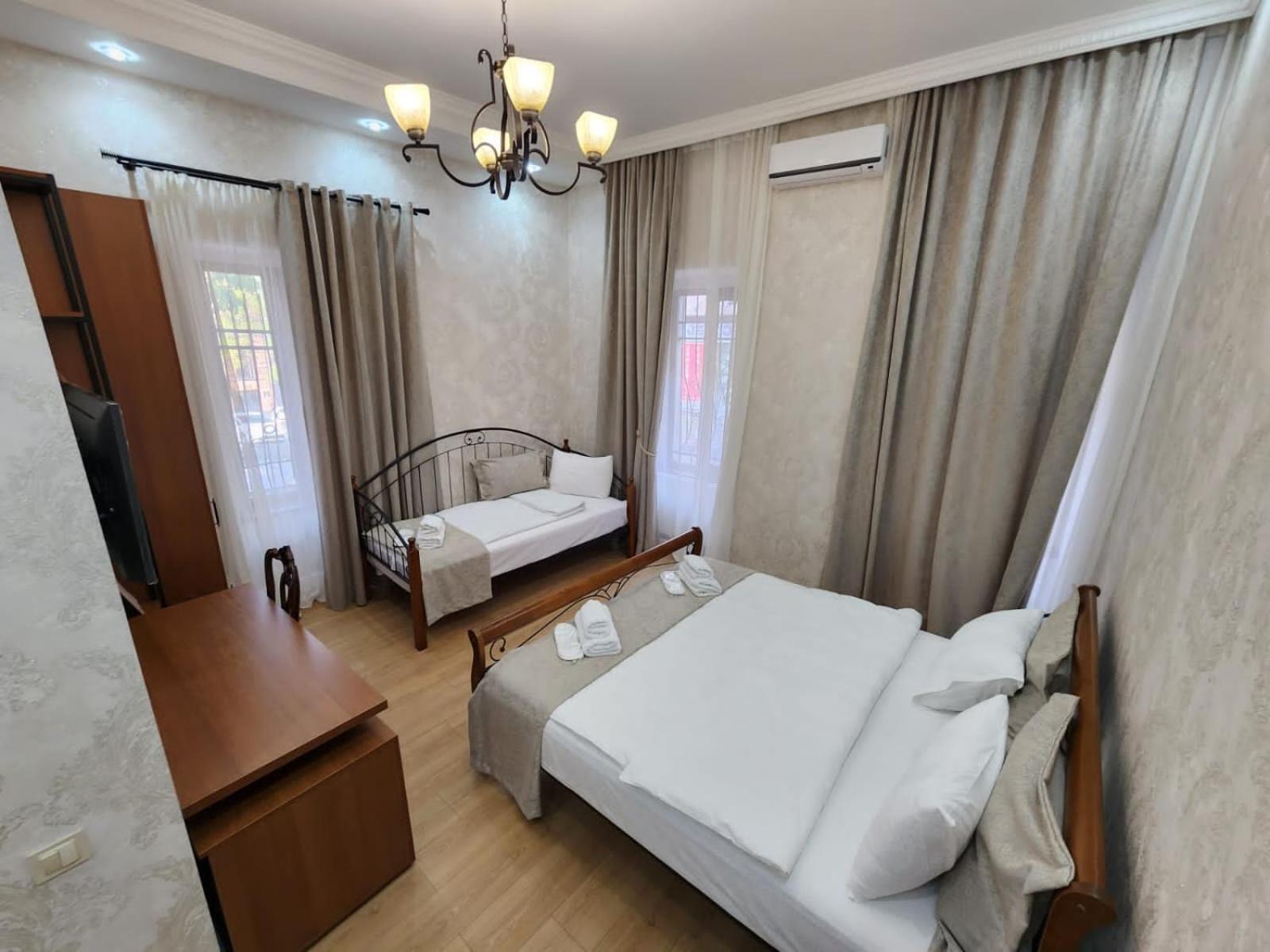 Marita Hotel Tbilisi Exteriör bild