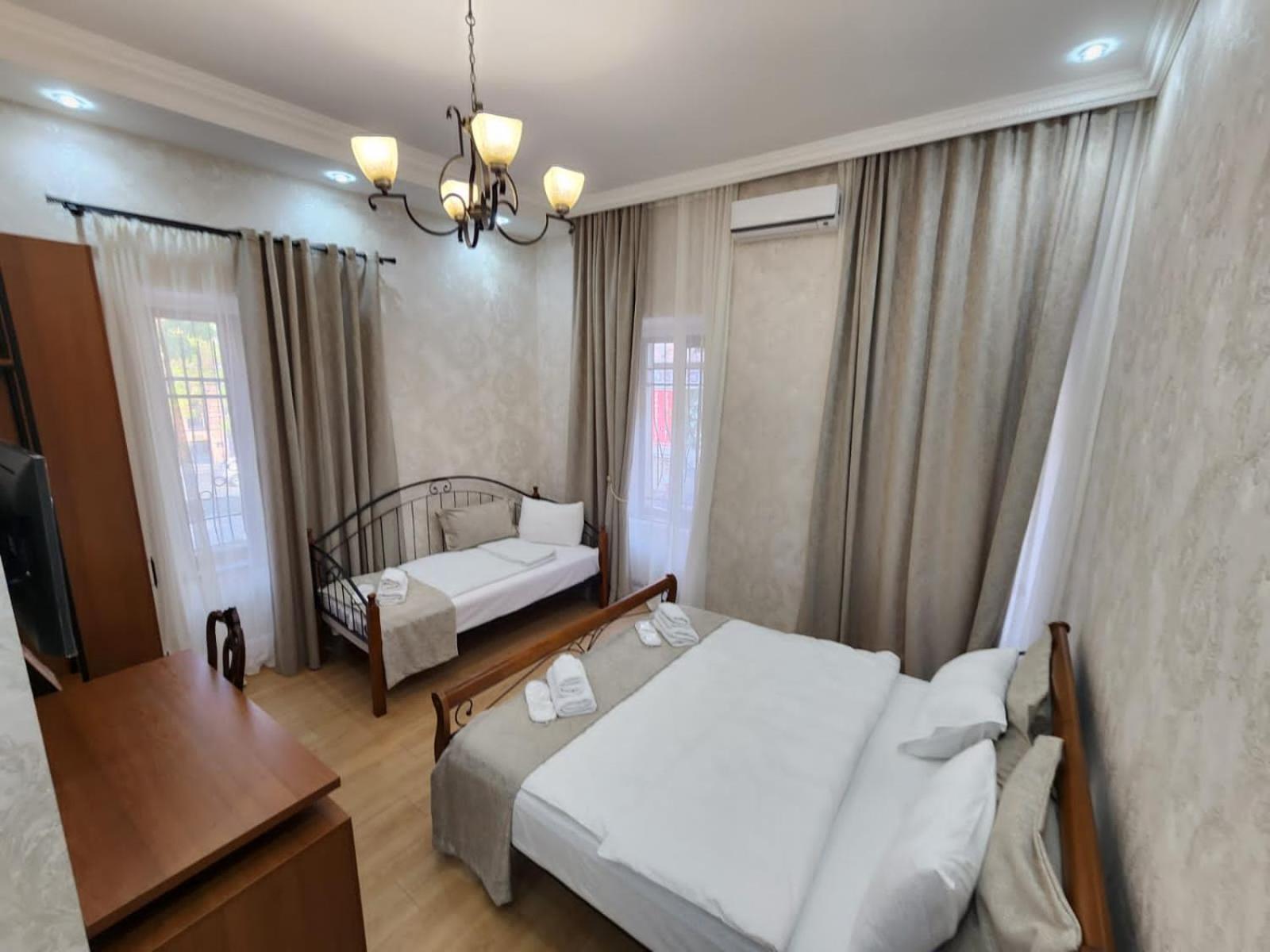 Marita Hotel Tbilisi Exteriör bild